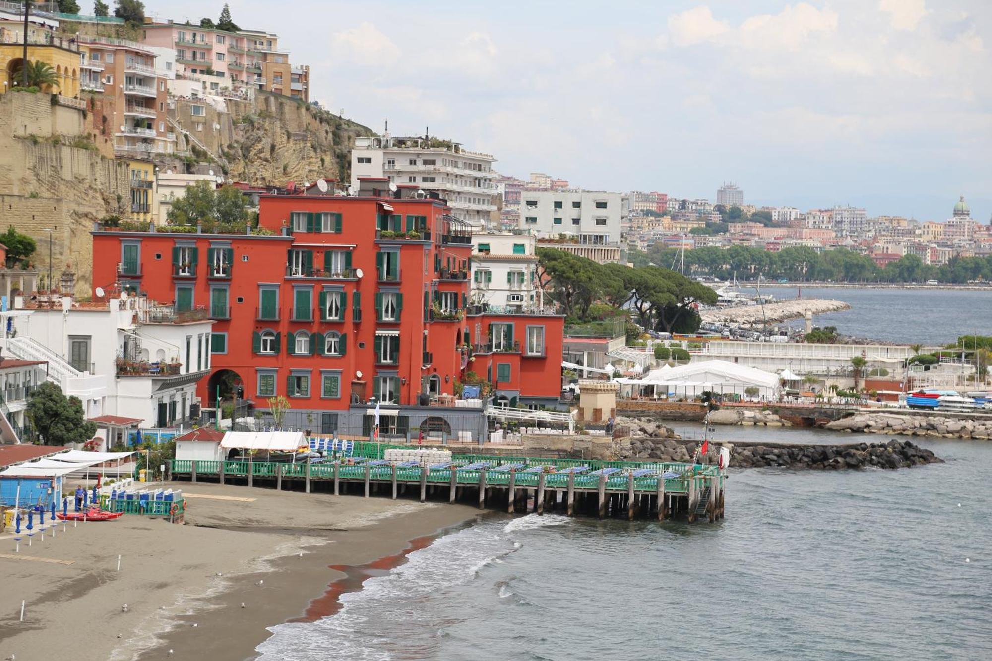 La Casetta Con La Spiaggia 나폴리 외부 사진